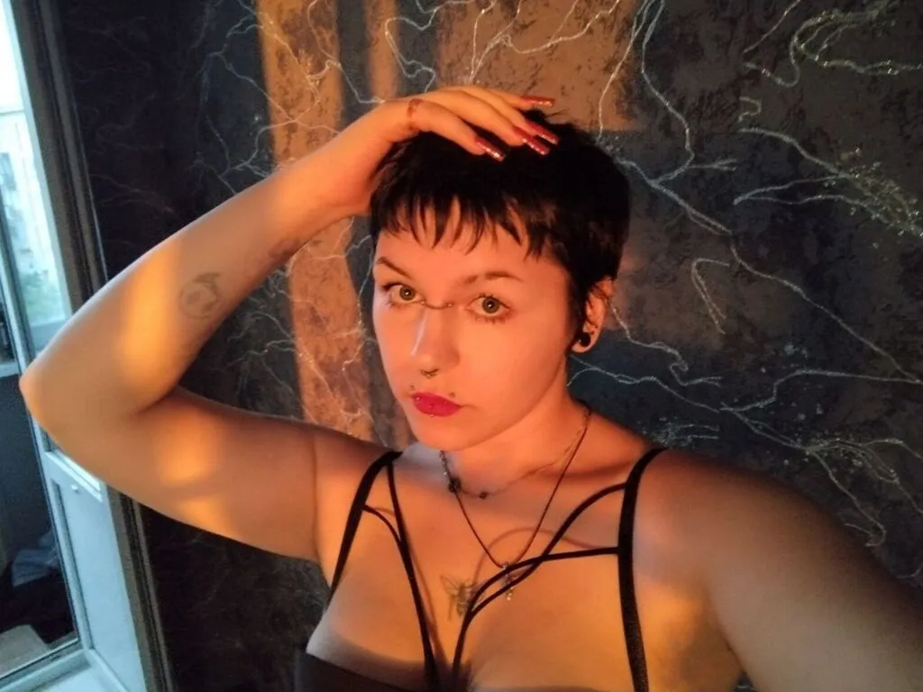 DeniseHalle's Thumb Image